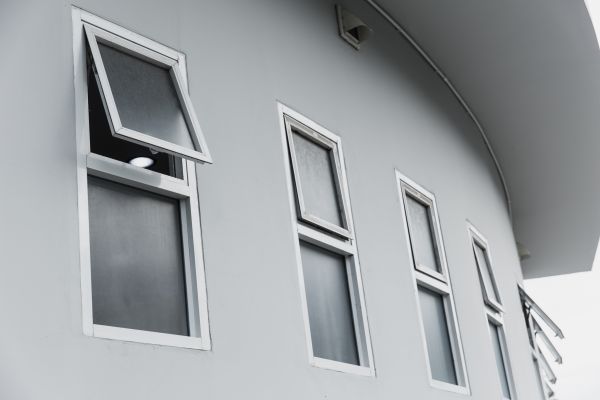Awning Windows Installation in Lynnwood