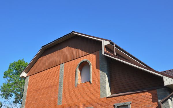 Brick Window Installation in Lynnwood
